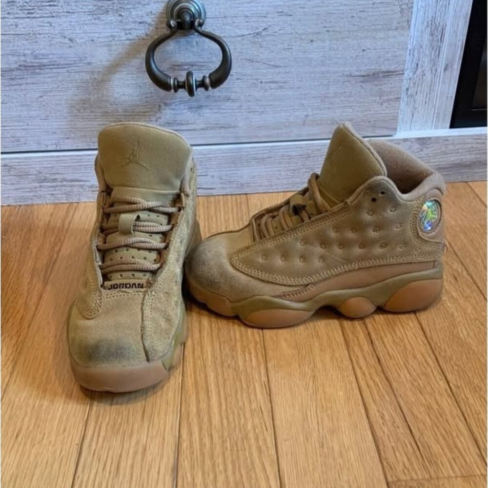 Nike Air Jordan 13 Retro Wheat Gold Size 11c